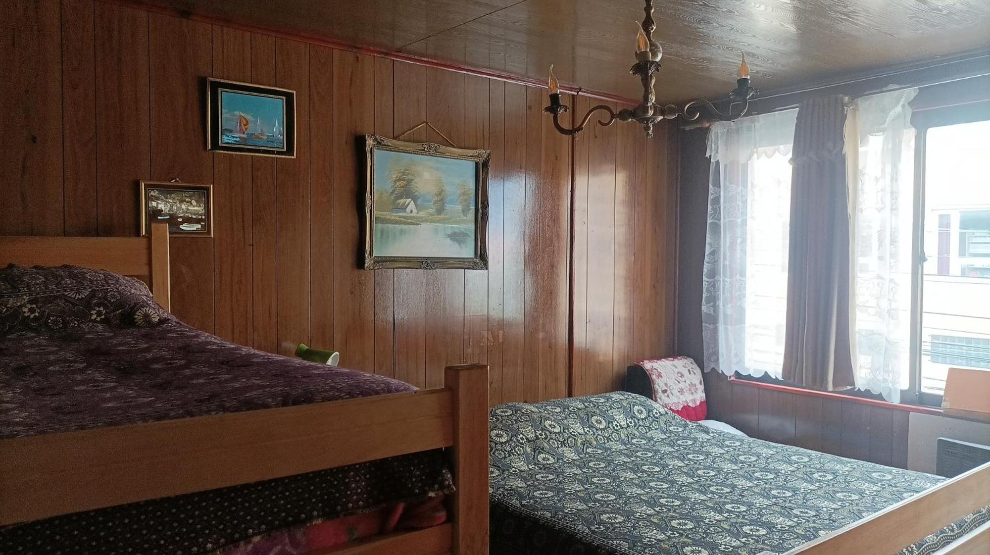 Bed and Breakfast Alojamiento Familiar Rey Пунта-Аренас Екстер'єр фото