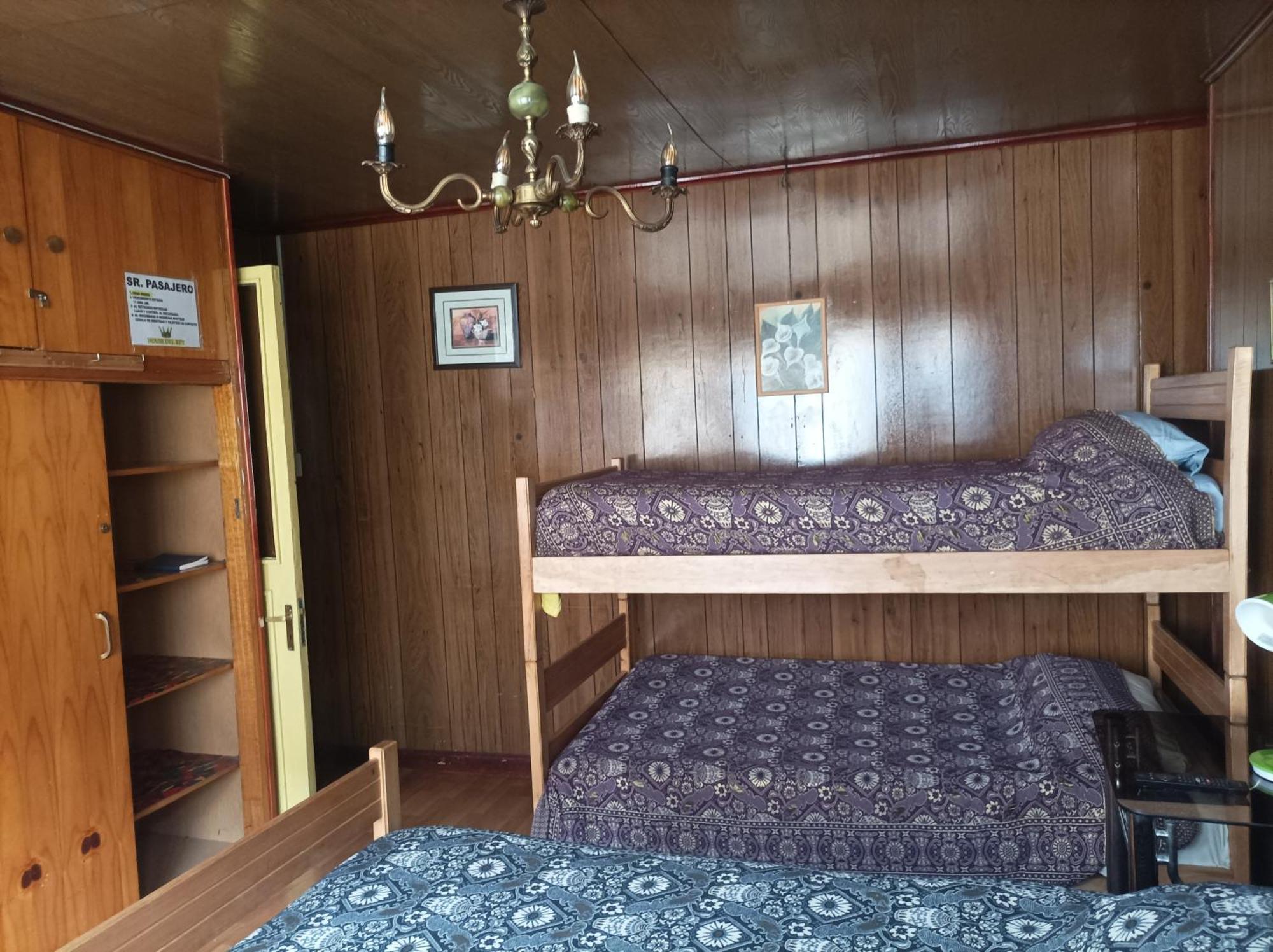 Bed and Breakfast Alojamiento Familiar Rey Пунта-Аренас Екстер'єр фото