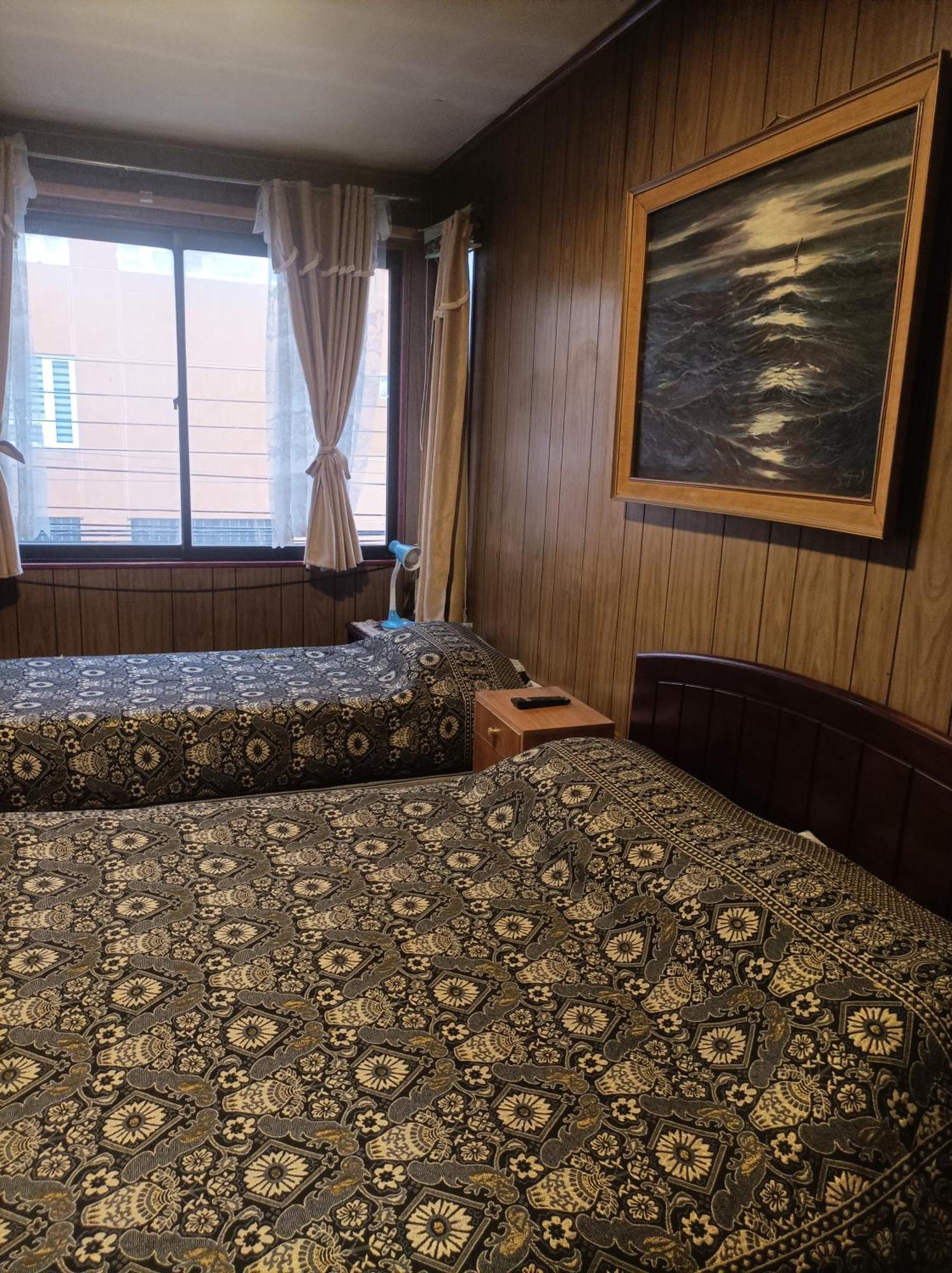 Bed and Breakfast Alojamiento Familiar Rey Пунта-Аренас Екстер'єр фото